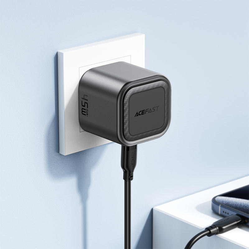 AceFast | 18500 | A121 | PD45W Folding Gan (C+C) Charger Metal | Black AceFast | 18500 | A121 | PD45W Folding Gan (C+C) Charger Metal | Black